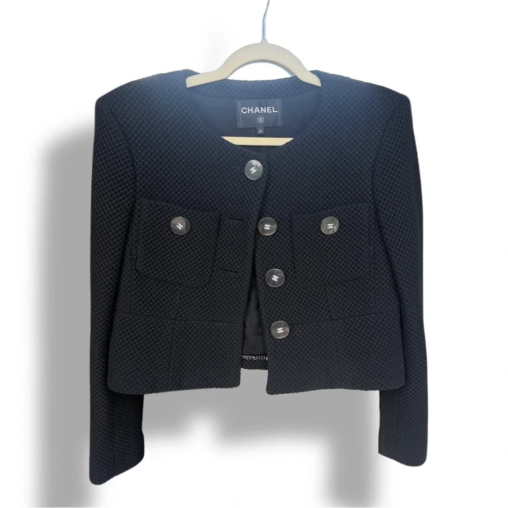 CHANEL Black Textured Tweed Cropped Jacket